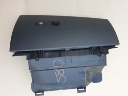 бардачок полка пассажира volvo S80 II oe европа 39810153