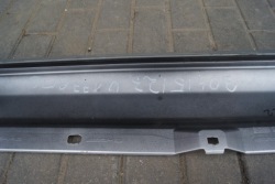 mercedes-benz oe A1776904601 накладка порога