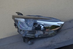 mazda фара правая full led D10E-51030