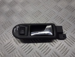 ручка двери правая передняя внутренняя vw PASSAT B5 FL 2.0 tdi 3B0837114