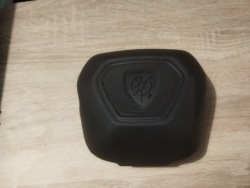 lamborghini URUS заглушка подушки безопасности водители