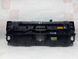vw id.7 панель передняя / телевизор 14A805563A