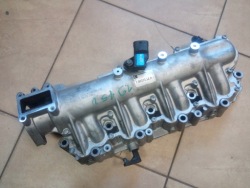 коллектор Впускный opel Vectra C ZAFIRA b 1.9 *