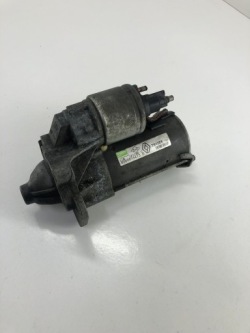 стартер renault MEGANE III (KZ0/1) 8200836473B 1.5л Дизель