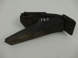 педаль газа BMW OE 6789999