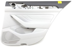 дверные карты задний правый vw PASSAT B8