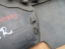 SKODA FABIA II 5J0853668A решетка радиатора