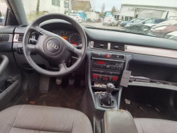 Audi A6 коллектор выпускной 2000 2.5л