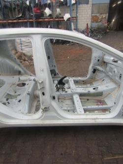 порог без навесного правый правая nissan MICRA K14