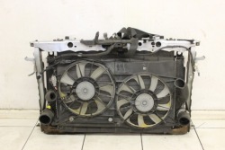панель передняя / телевизор Радиатор TOYOTA Auris I 2006R- 2.0 d