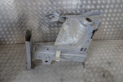 MG Marvel R лонжерон передняя правая четверть фартук 2022-