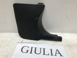 ALFA ROMEO GIULIA защита порога накладка правая 156119236