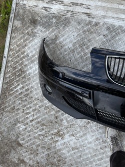 BMW 87 бампер передний датчик парковки форсунки 668/9