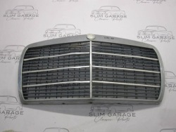 mercedes-benz W123 1979 решетка радиатора)