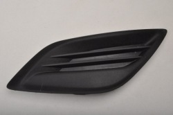volvo S60 II V60 воздухозаборник жалюзи решетка радиатора 31290980 правая