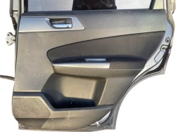 01/25 subaru Forester SH 3 III дверные карты задний правый европа