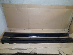 BMW 7 F01 F02 F03 F04 молдинг порога правая