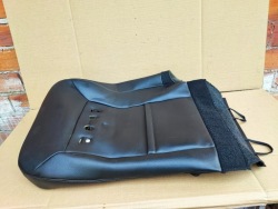 KUGA MK2 кресло кожа правый