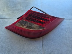 фонарь правый задний MERCEDES CLS W219 2198200264