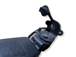 ремень безопасности зад Audi A3 8V 8V0857739