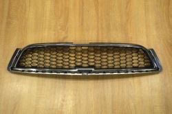 решетка радиатора верхний Chevrolet CAPTIVA рестайлинг