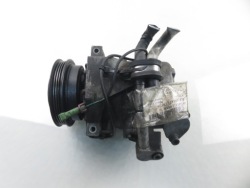 компрессор кондиционера M1077056