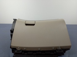 subaru Legacy IV РЕСТАЙЛИНГ бардачок пассажира