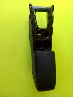 тунель подлокотник renault KADJAR 20R