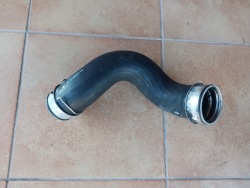 труба интеркулера mercedes-benz e (W211) A2115282282 2.7л Дизель 130kW 2003