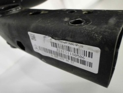 mercedes-benz oe A2056280057 Балка Двигателя