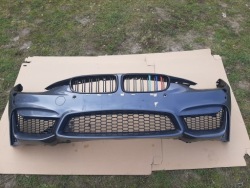 BMW F30 F31 м пакет бампер передний 6PDC оригинал