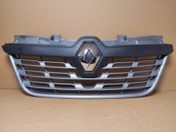 renault MASTER III рестайлинг 2011- решетка радиатора 623102803R