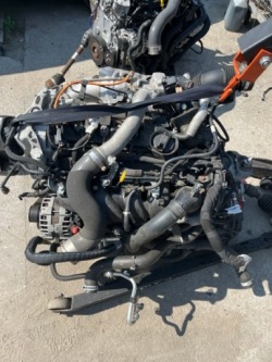 Двигатель комплект renault MEGANE IV 1,6 TCE M5MB450