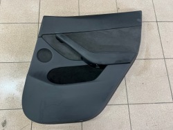 tesla MODEL Y 20- обивка дверные карты задний правый