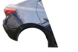 mazda 3 BM BN седан 2013 - 2017 крыло правое заднее