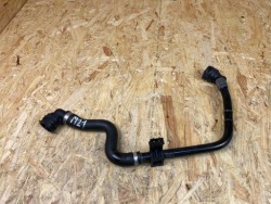 шланг труба патрубок воды MERCEDES EQA EQB W243 H243 A2435002100