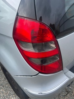 фонарь левый A1698200964 MERCEDES W169 04-