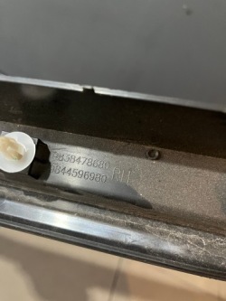 peugeot 408 GT P54 молдинг защита крышки багажника задний правый задняя 9838478680