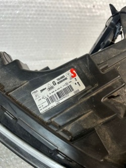фара передняя левая CITROEN C4 III 9830649480