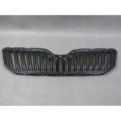 решетка радиатора SKODA YETI 09.13-