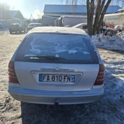 mercedes-benz шланг интеркулера 2002 2.2л