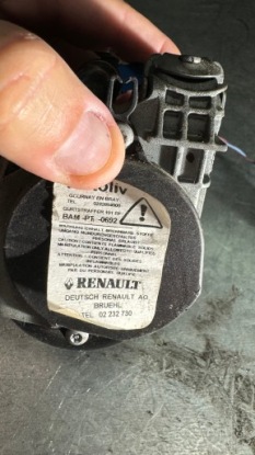 renault MASTER III opel MOVANO b ремень безопасности 868840019R