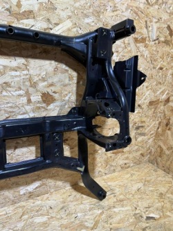 подрамник рама балка перед jaguar X761 Velar L560 HK83-5C145-AG oem