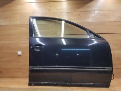дверь передняя правая vw PASSAT B5 Комплектная