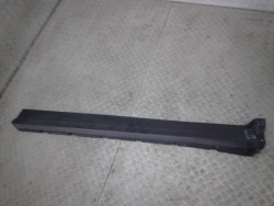 MASERATI LEVANTE молдинг порога накладка левый LH N52