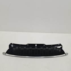 решетка радиатора в бампер перед MINI COOPER s R56 7209903