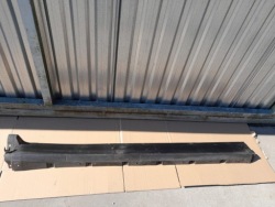 MASERATI LEVANTE молдинг порога правая защита 670040336