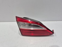 задний фонарь в крышке багажника Hyundai I30 II CW универсал 2012 2013 2014 2015 2016 2017