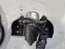 opel Astra J IV 1.4T насос вакум 13343961
