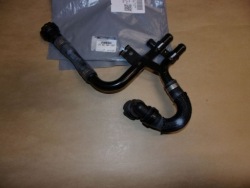 патрубок воды оригинал 215019512R renault